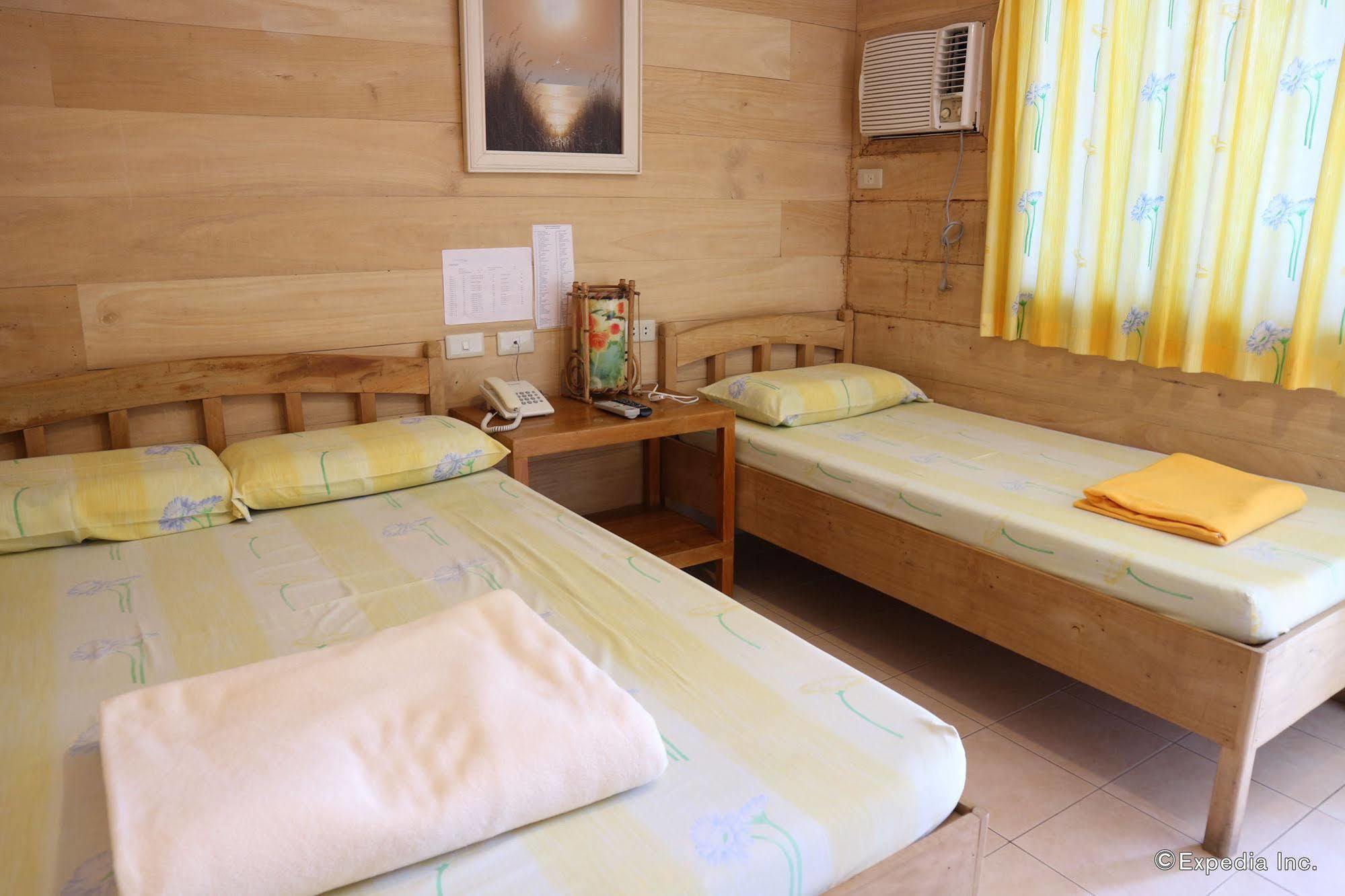 Antulang Beach Resort Siaton Buitenkant foto