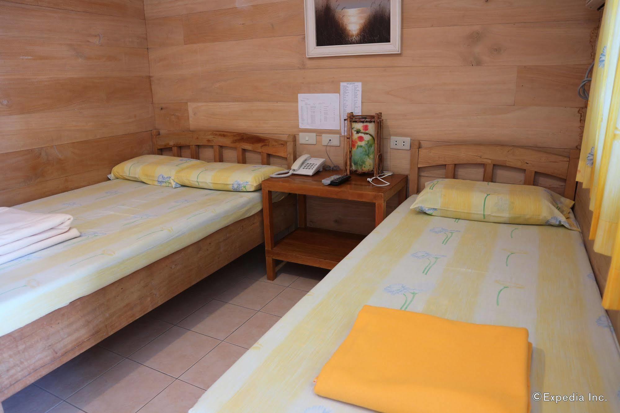 Antulang Beach Resort Siaton Buitenkant foto